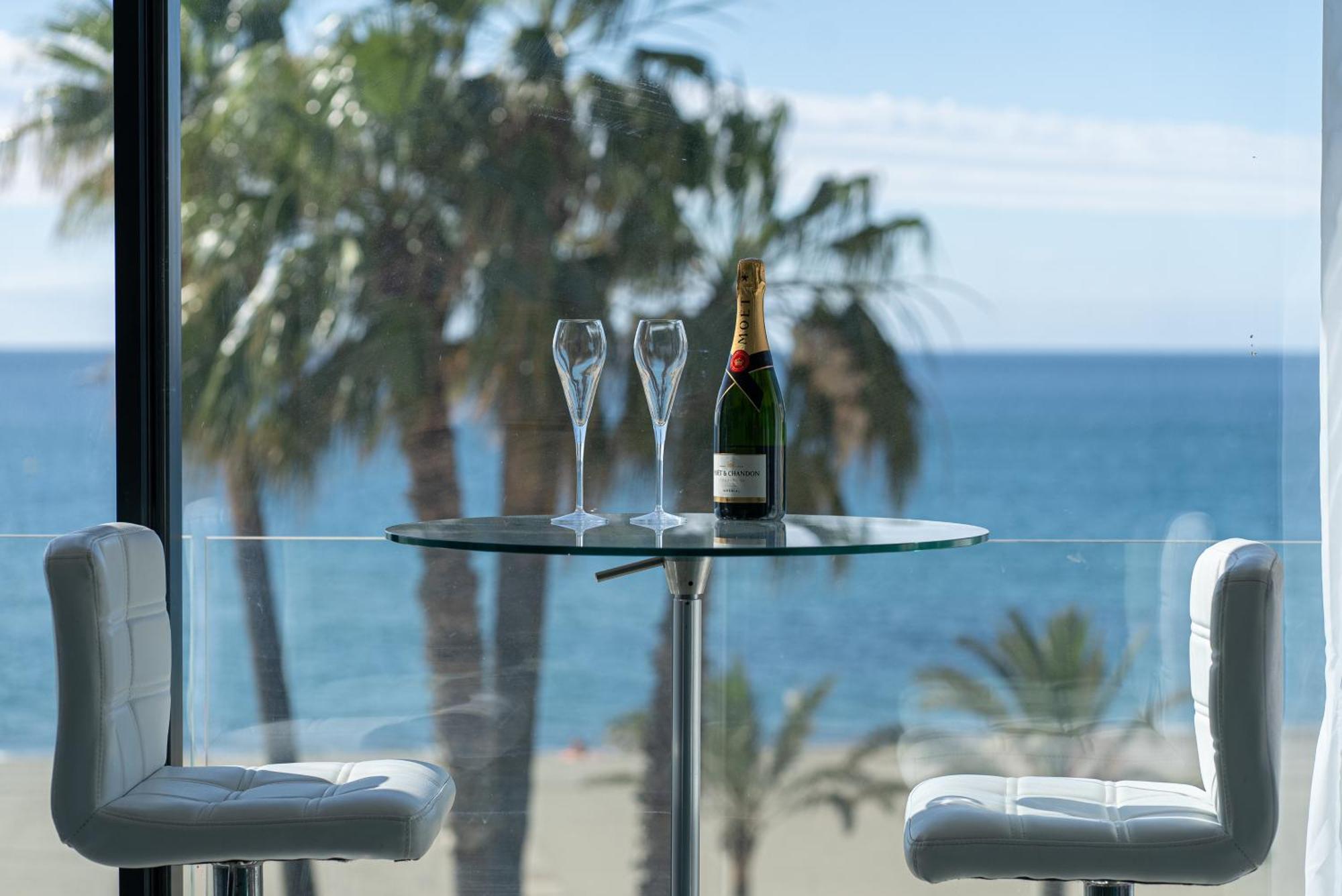 Apartamento La Viu Estepona Exterior foto