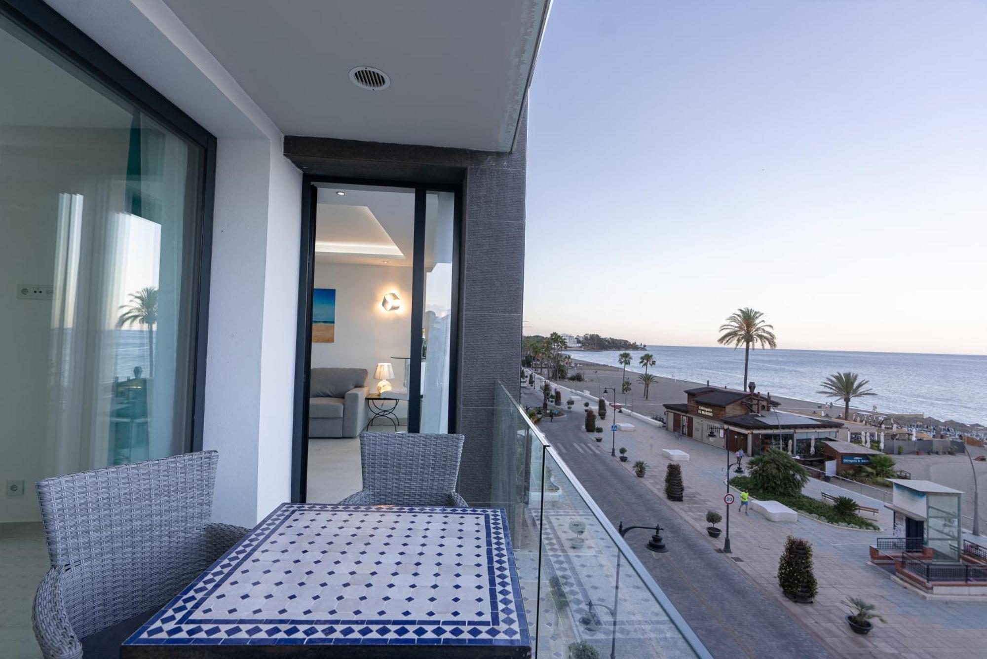 Apartamento La Viu Estepona Exterior foto